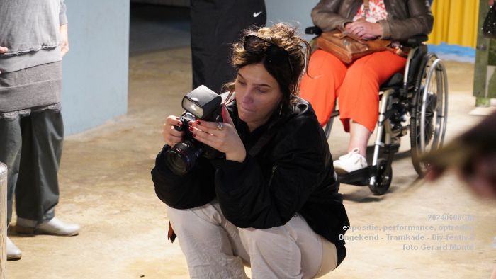 DSC01673- expositie performance en optreden Ongekend op de Tramkade - Diy-festival - 8juni2024 - foto Gerard MontE web