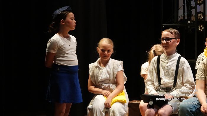 DSC00065- Huis73 - Tint Thuis in het theater - Ready for take-off - 9juni2024 - foto Gerard MontE web