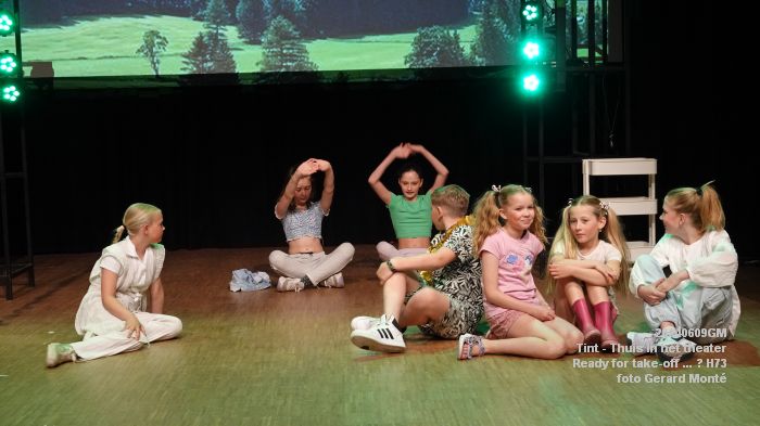 DSC00076- Huis73 - Tint Thuis in het theater - Ready for take-off - 9juni2024 - foto Gerard MontE web