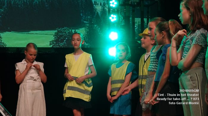 DSC00116- Huis73 - Tint Thuis in het theater - Ready for take-off - 9juni2024 - foto Gerard MontE web