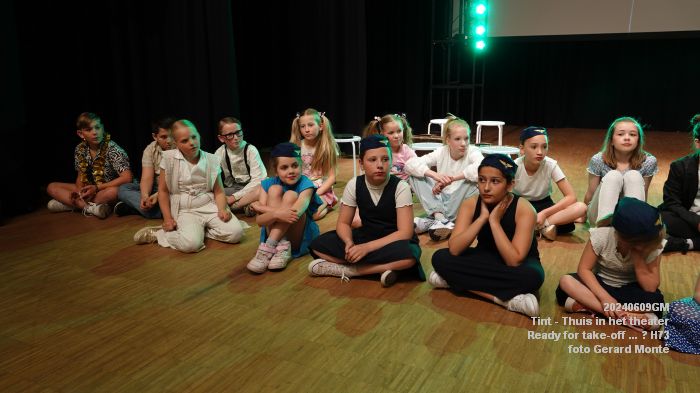 DSC00140- Huis73 - Tint Thuis in het theater - Ready for take-off - 9juni2024 - foto Gerard MontE web