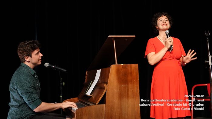 DSC03259- Koningstheateracademie - cabaretfestival Kunstmest Kerstmis bij 40 gr - 28juni2024 - foto GerardMontE web