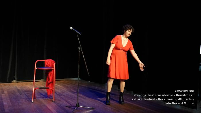 DSC03269- Koningstheateracademie - cabaretfestival Kunstmest Kerstmis bij 40 gr - 28juni2024 - foto GerardMontE web