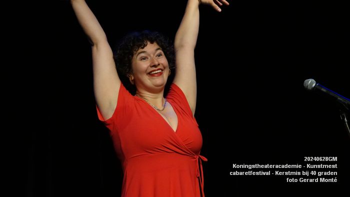 DSC03283- Koningstheateracademie - cabaretfestival Kunstmest Kerstmis bij 40 gr - 28juni2024 - foto GerardMontE web