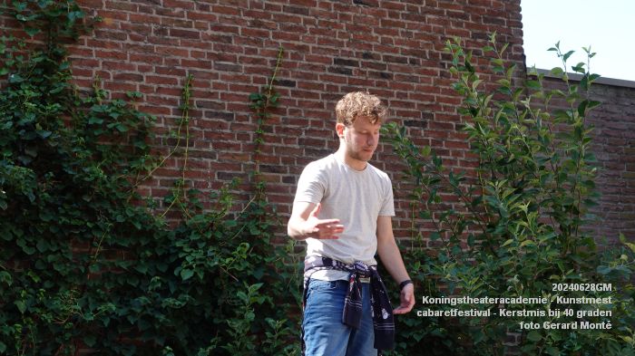DSC03290- Koningstheateracademie - cabaretfestival Kunstmest Kerstmis bij 40 gr - 28juni2024 - foto GerardMontE web
