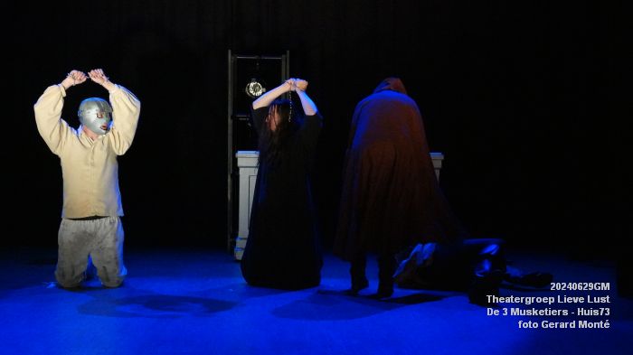 DSC03636- Theatergroep Lieve Lust - De 3 Musketiers - Huis73 -  29juni2024 - foto GerardMontE web