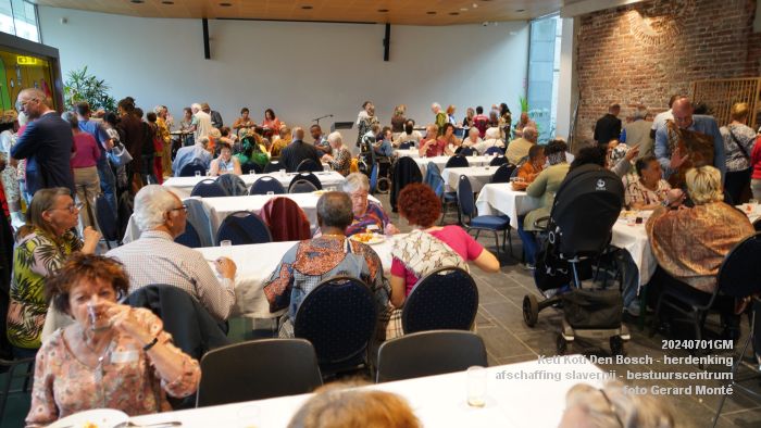 DSC02819-DSC02824- Keti Koti Den Bosch - herdenking 161 jaar afschaffing slavernij - bestuurscentrum - 1juli2024 - foto GerardMontE web