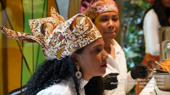 DSC02858- Keti Koti Den Bosch - herdenking 161 jaar afschaffing slavernij - bestuurscentrum - 1juli2024 - foto GerardMontE web