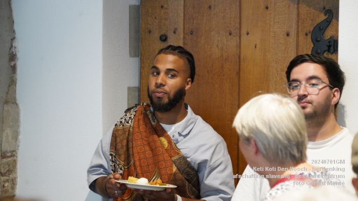 DSC02866- Keti Koti Den Bosch - herdenking 161 jaar afschaffing slavernij - bestuurscentrum - 1juli2024 - foto GerardMontE web