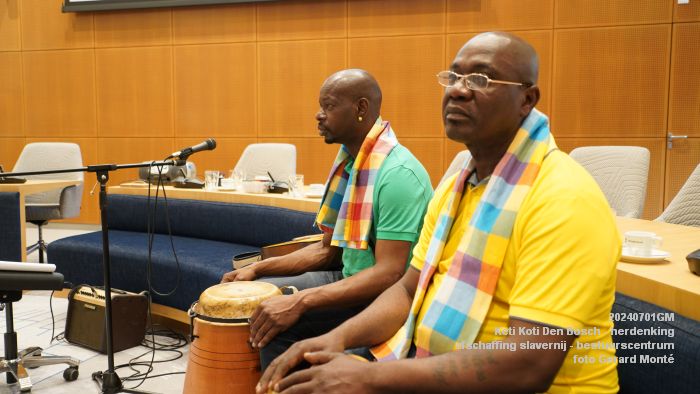 DSC02922- Keti Koti Den Bosch - herdenking 161 jaar afschaffing slavernij - bestuurscentrum - 1juli2024 - foto GerardMontE web