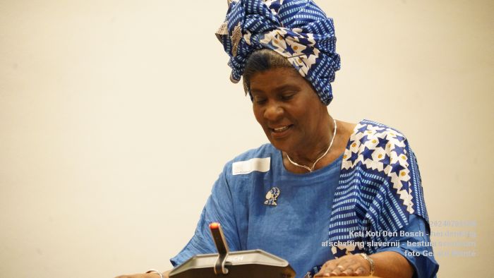 DSC02956- Keti Koti Den Bosch - herdenking 161 jaar afschaffing slavernij - bestuurscentrum - 1juli2024 - foto GerardMontE web