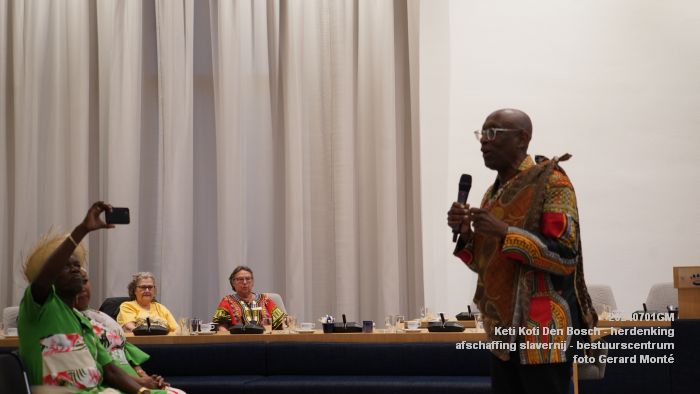 DSC03022- Keti Koti Den Bosch - herdenking 161 jaar afschaffing slavernij - bestuurscentrum - 1juli2024 - foto GerardMontE web