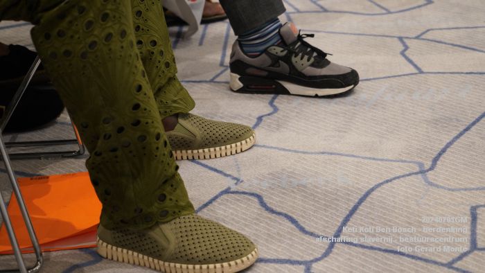 DSC03030- Keti Koti Den Bosch - herdenking 161 jaar afschaffing slavernij - bestuurscentrum - 1juli2024 - foto GerardMontE web