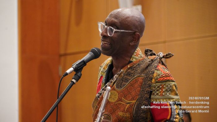 DSC03050- Keti Koti Den Bosch - herdenking 161 jaar afschaffing slavernij - bestuurscentrum - 1juli2024 - foto GerardMontE web