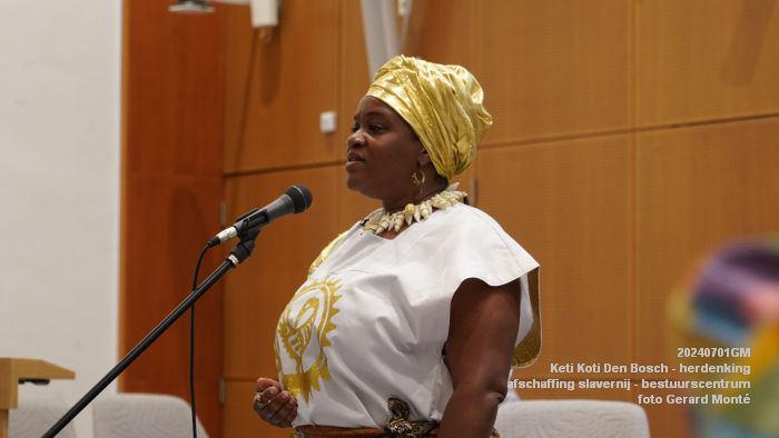 DSC03078- Keti Koti Den Bosch - herdenking 161 jaar afschaffing slavernij - bestuurscentrum - 1juli2024 - foto GerardMontE web