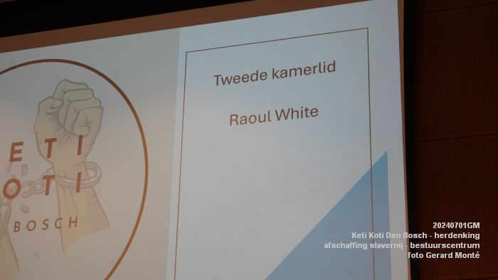 DSC03106- Keti Koti Den Bosch - herdenking 161 jaar afschaffing slavernij - bestuurscentrum - 1juli2024 - foto GerardMontE web