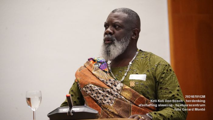 DSC03107- Keti Koti Den Bosch - herdenking 161 jaar afschaffing slavernij - bestuurscentrum - 1juli2024 - foto GerardMontE web