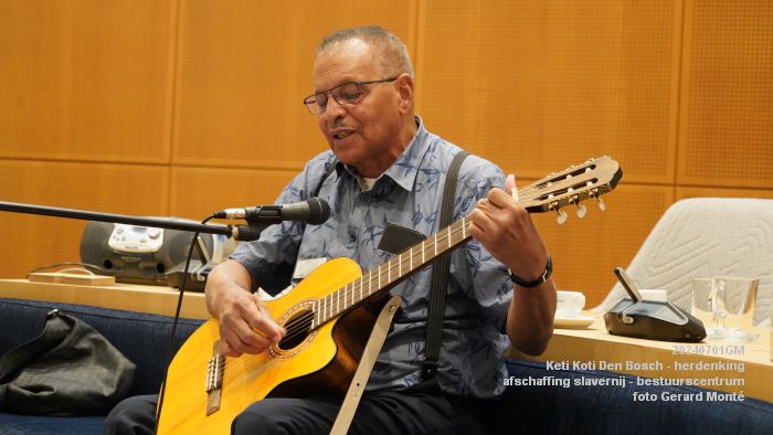 DSC03137- Keti Koti Den Bosch - herdenking 161 jaar afschaffing slavernij - bestuurscentrum - 1juli2024 - foto GerardMontE web