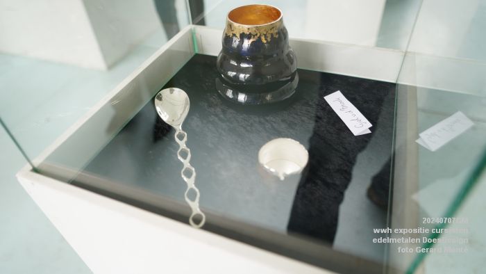 DSC03331- wwh metal expositie edelsmeden DoesDesign - 7juli2024 - foto GerardMontE web