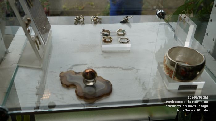 DSC03351- wwh metal expositie edelsmeden DoesDesign - 7juli2024 - foto GerardMontE web