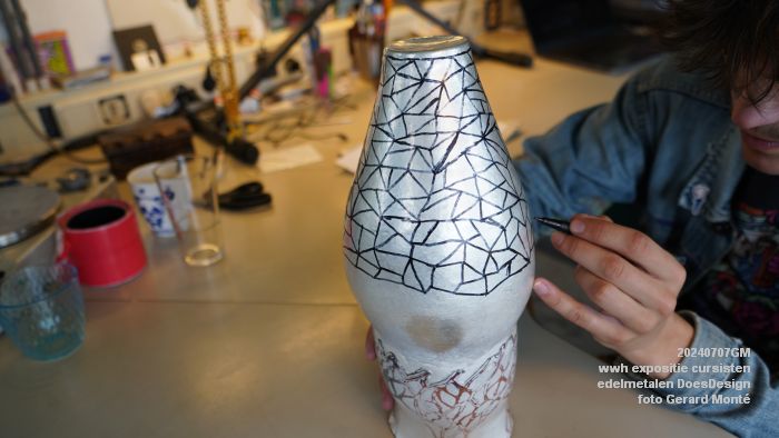 DSC03359- wwh metal expositie edelsmeden DoesDesign - 7juli2024 - foto GerardMontE web