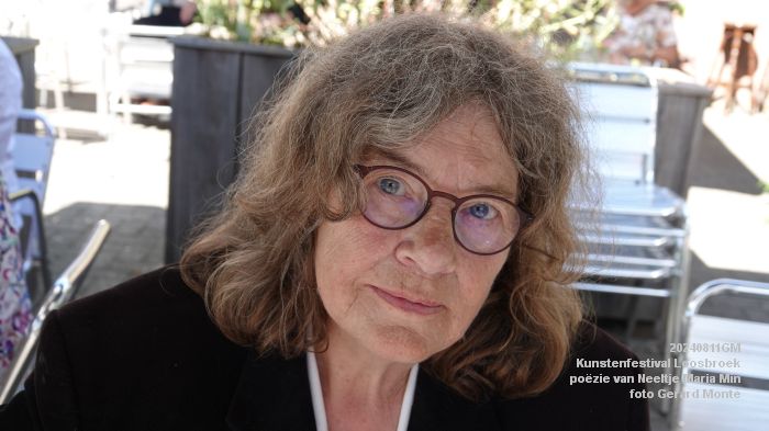 fDSC05780-DSC05929- Kunstenfestival Loosbroek - poezie van Neeltje Maria Min - 11aug2024 -  foto GerardMontE web