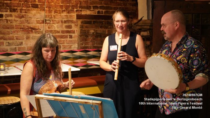 eDSC04359- Stadspijpers van s-Hertogenbosch - 10th International Town Pipers Festival - 7sep2024 -  foto GerardMontE web eDSC04359- Stadspijpers van s-Hertogenbosch - 10th International Town Pipers Festival - 7sep2024 -  foto GerardMontE web