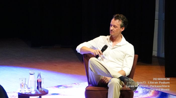 DSC08950- Huis73 Literair Podium - Lucas de Waard - Parkwachters - 9sep2024 -  foto GerardMontE web