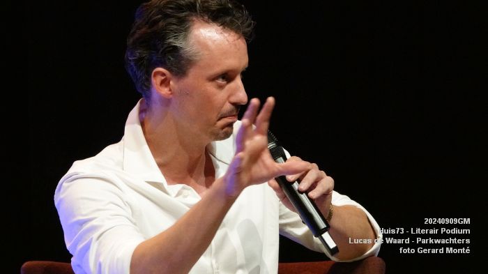 DSC08989- Huis73 Literair Podium - Lucas de Waard - Parkwachters - 9sep2024 -  foto GerardMontE web