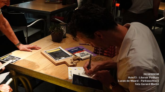DSC08993- Huis73 Literair Podium - Lucas de Waard - Parkwachters - 9sep2024 -  foto GerardMontE web