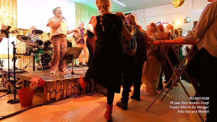 DSC09624- Den Bosch Zingt  foute hits - De Slinger - 14sep2024 -  foto GerardMontE web