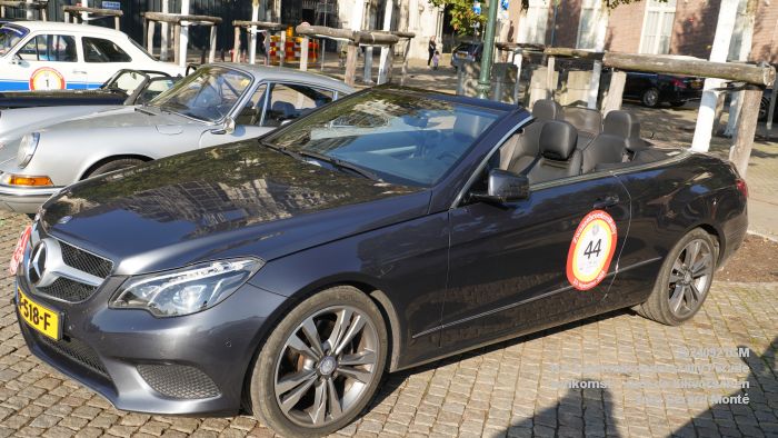 DSC05139- 11e Zwanenbroedersrally aankomst - Parade met Kikvorschen - 21sep2024 -  foto GerardMontE web