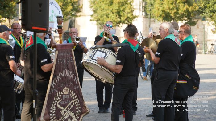 DSC05162- 11e Zwanenbroedersrally aankomst - Parade met Kikvorschen - 21sep2024 -  foto GerardMontE web