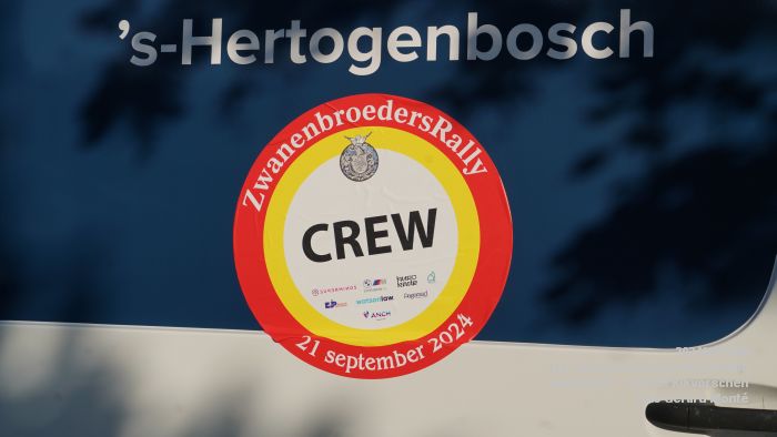 DSC05168- 11e Zwanenbroedersrally aankomst - Parade met Kikvorschen - 21sep2024 -  foto GerardMontE web