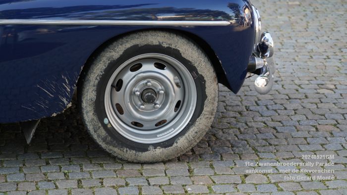 DSC05207- 11e Zwanenbroedersrally aankomst - Parade met Kikvorschen - 21sep2024 -  foto GerardMontE web