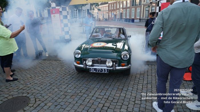 DSC05268- 11e Zwanenbroedersrally aankomst - Parade met Kikvorschen - 21sep2024 -  foto GerardMontE web