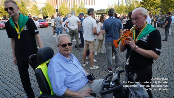 DSC05277- 11e Zwanenbroedersrally aankomst - Parade met Kikvorschen - 21sep2024 -  foto GerardMontE web