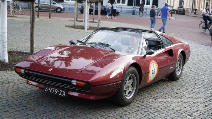 DSC05294- 11e Zwanenbroedersrally aankomst - Parade met Kikvorschen - 21sep2024 -  foto GerardMontE web