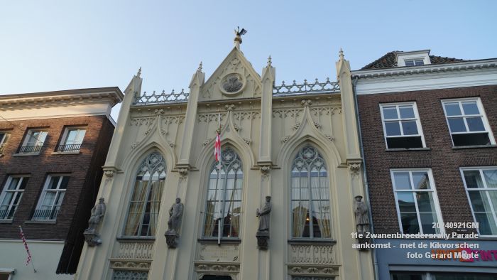 aDSC05328- 11e Zwanenbroedersrally aankomst - Parade met Kikvorschen - 21sep2024 -  foto GerardMontE web