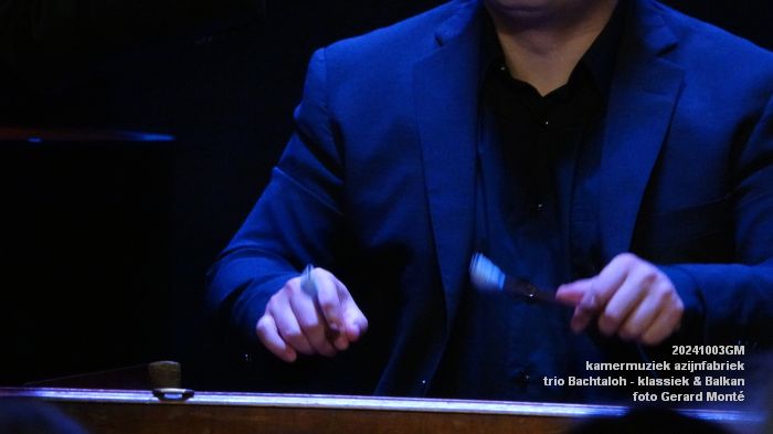 DSC01452- kamermuziek azijnfabriek trio Bachtaloh - klassiek en Balkan - 3okt2024 -  foto GerardMontE web