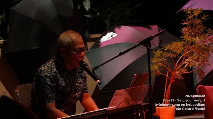 DSC01674- Huis73 - Sing your song 4 - je eigen song op het podium - 4okt2024 -  foto GerardMontE web