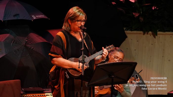 DSC01797- Huis73 - Sing your song 4 - je eigen song op het podium - 4okt2024 -  foto GerardMontE web