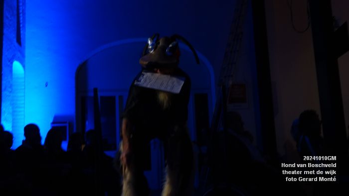 DSC02700- Hond van Boschveld - theater met de wijk - 10okt2024 -  foto GerardMontE web