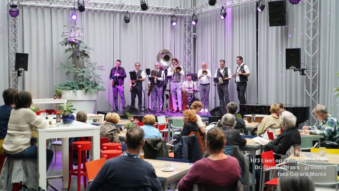 DSC07237- H73 Live op zaterdagmiddag - Dr Gumbo Brass - 19okt2024 -  foto GerardMontE web