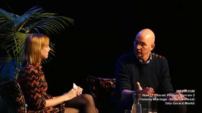 DSC05943- Huis73  Literair Podium  Perron-3 - Tommy Wieringa - Nederland leest - 12nov2024 -  foto GerardMontE web
