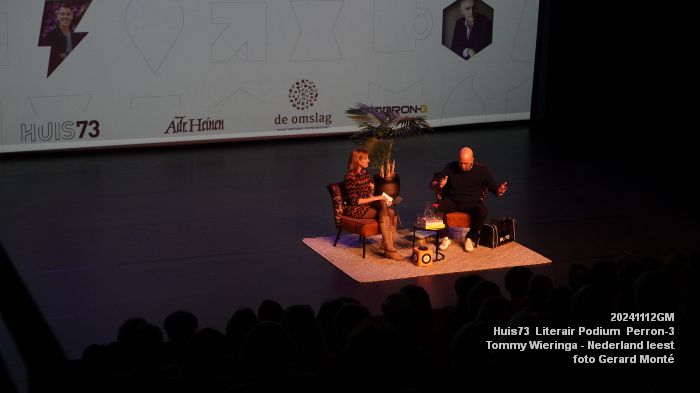 DSC05975- Huis73  Literair Podium  Perron-3 - Tommy Wieringa - Nederland leest - 12nov2024 -  foto GerardMontE web