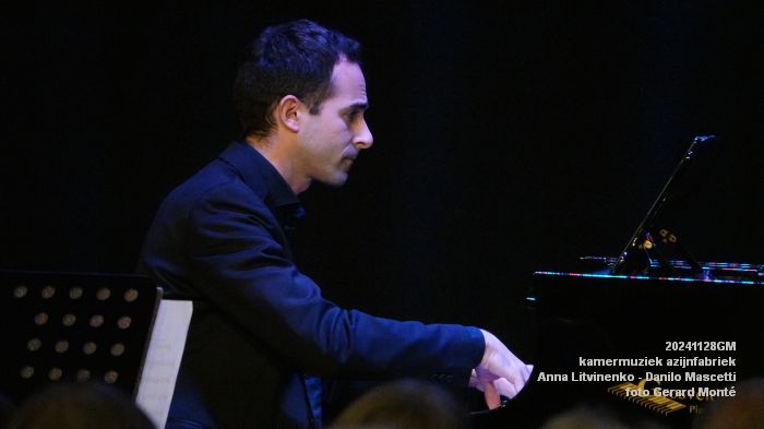 DSC07043- kamermuziek azijnfabriek - Anna Litvinenko en Danilo Mascetti - 28nov2024 -  foto GerardMontE web