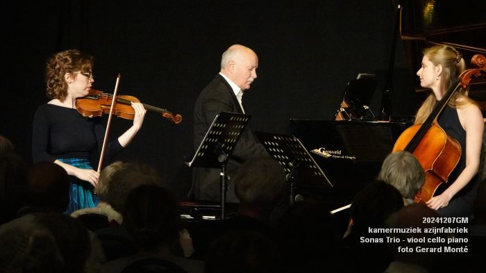 DSC08011- kamermuziek azijnfabriek - Sonas Trio - 7dec2024 -  foto GerardMontE web