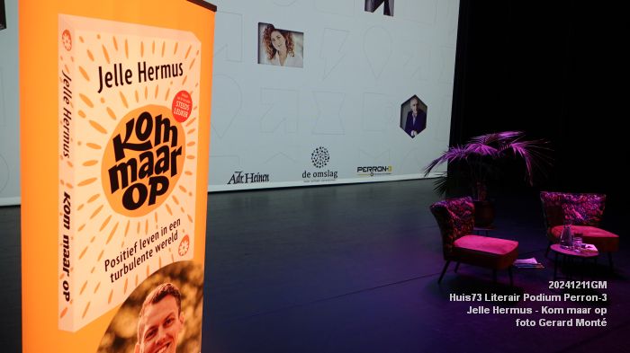 DSC08386- Huis73  Literair Podium  Perron-3 -  Jelle Hermus - Kom maar op - 11dec2024 -  foto GerardMontE web