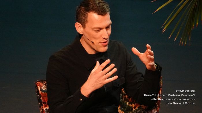 DSC08424- Huis73  Literair Podium  Perron-3 -  Jelle Hermus - Kom maar op - 11dec2024 -  foto GerardMontE web